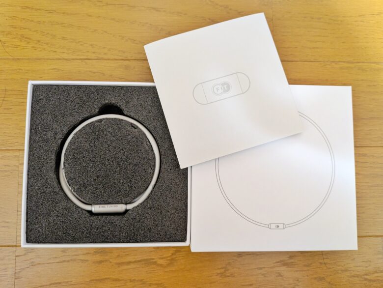 ファインチューニングチタニウムネックレスパッケージ